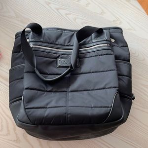 LOLE Black Lily tote